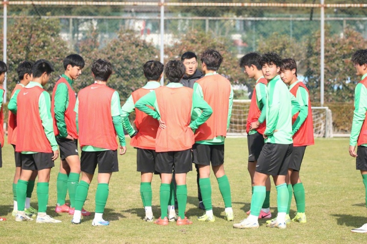  浙江U18、U16兩隊已前往日本橫濱和琦玉，進(jìn)行為期約10天的拉練