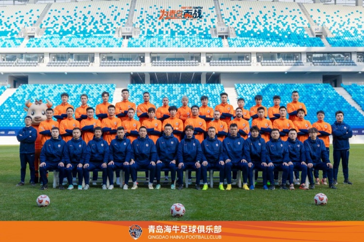  青島海牛一線隊名單：老將鄭龍、薩里奇坐鎮(zhèn)，金洋洋等新援在列
