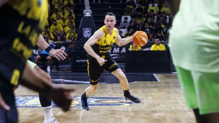  NBA初代老六，42歲進(jìn)入生涯巔峰？！