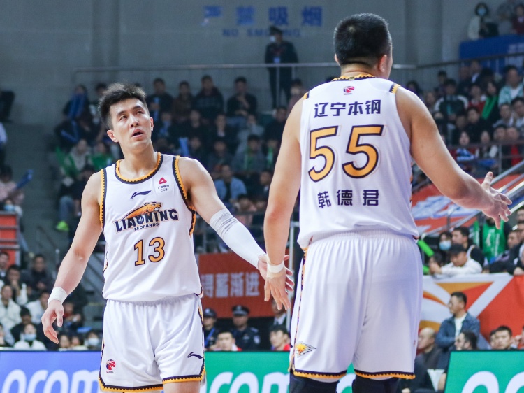  里程碑！韓德君8625分追平郭艾倫 并列遼籃隊史得分王