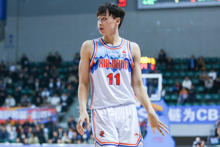  中規(guī)中矩！齊麟8中4拿到15分6籃板 有4失誤&正負(fù)值-10