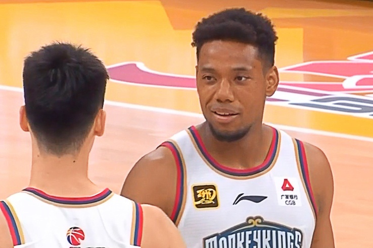  手感不錯！祝銘震半場6中4&3記三分拿下11分4籃板