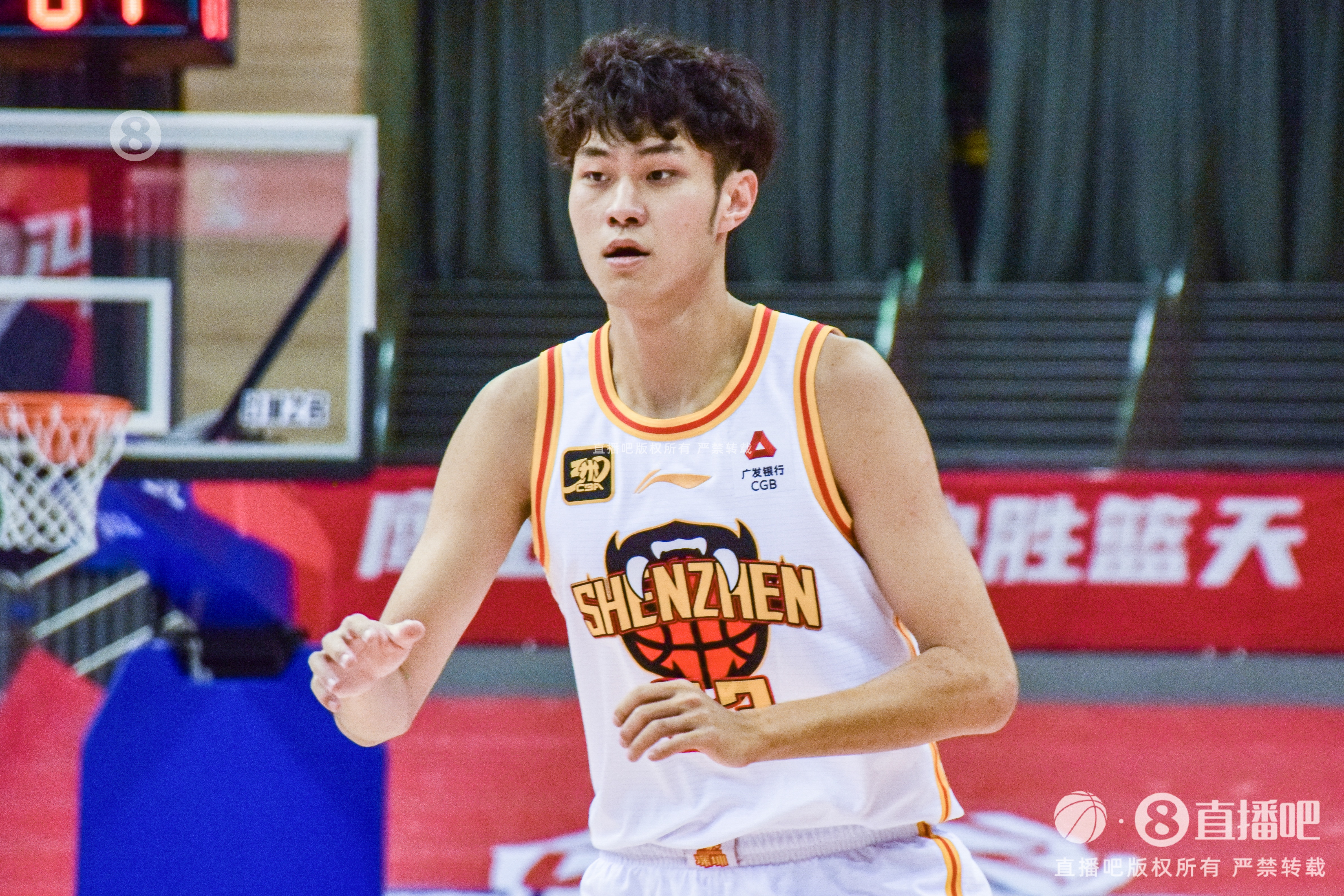  球隊主攻點！王浩然16中8拿到全隊最高20分外加2板4助2斷