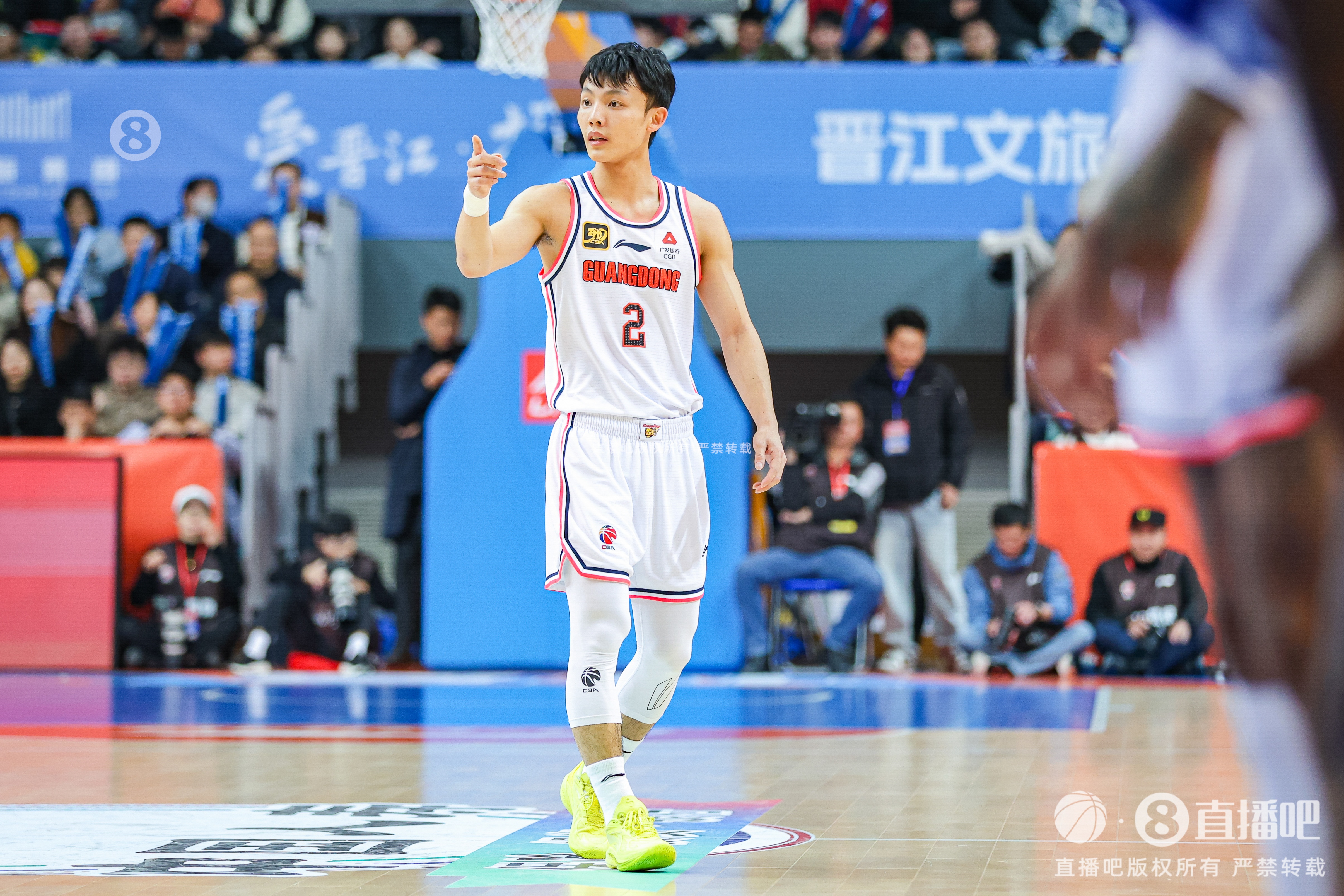  徐杰：身高不是打籃球的唯一標準 努力、勤奮、自律也是天賦